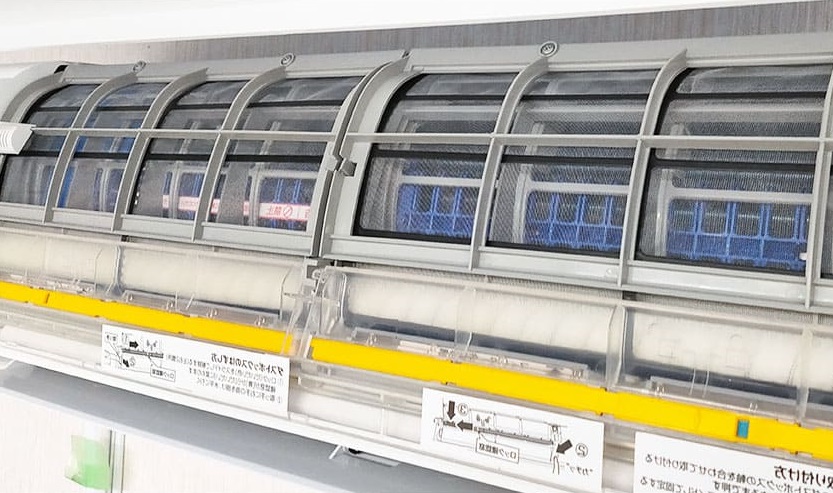 お掃除機能付きエアコンのダストボックス