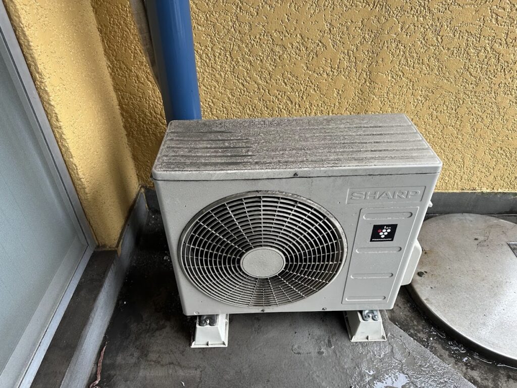 室外機