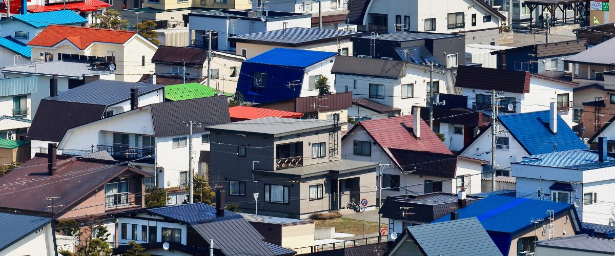 住宅街上空